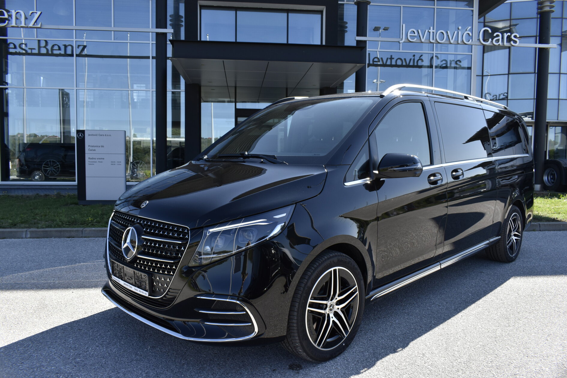 Mercedes Benz V300 AVG LUX