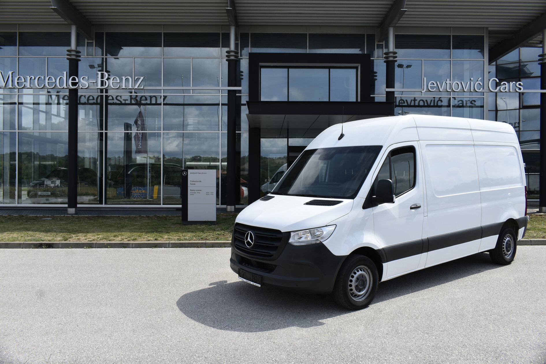 Mercedes Benz Sprinter 311 cdi L2H2