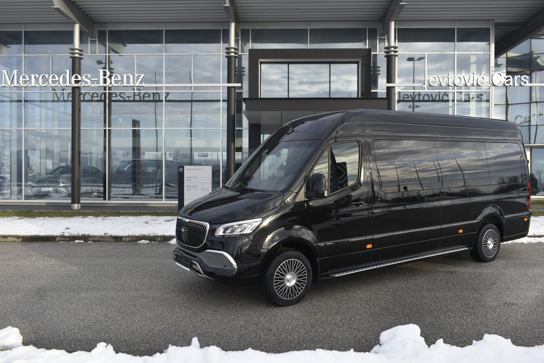 Mercedes Benz Sprinter tourer VIP