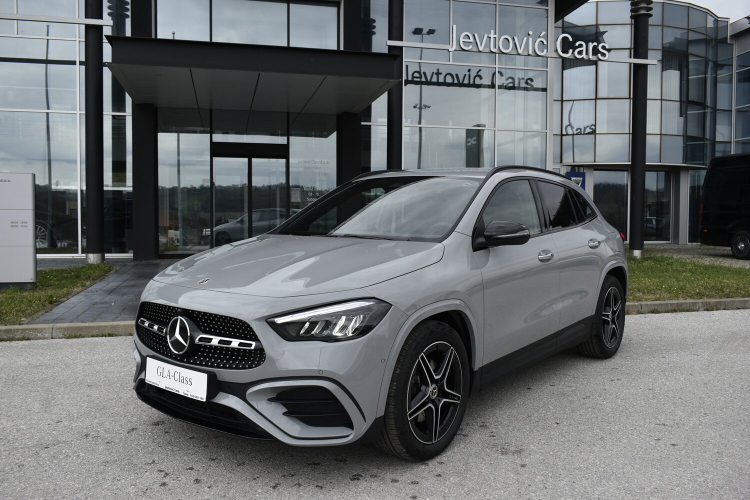 Mercedes Benz GLA 200 d 4Matic