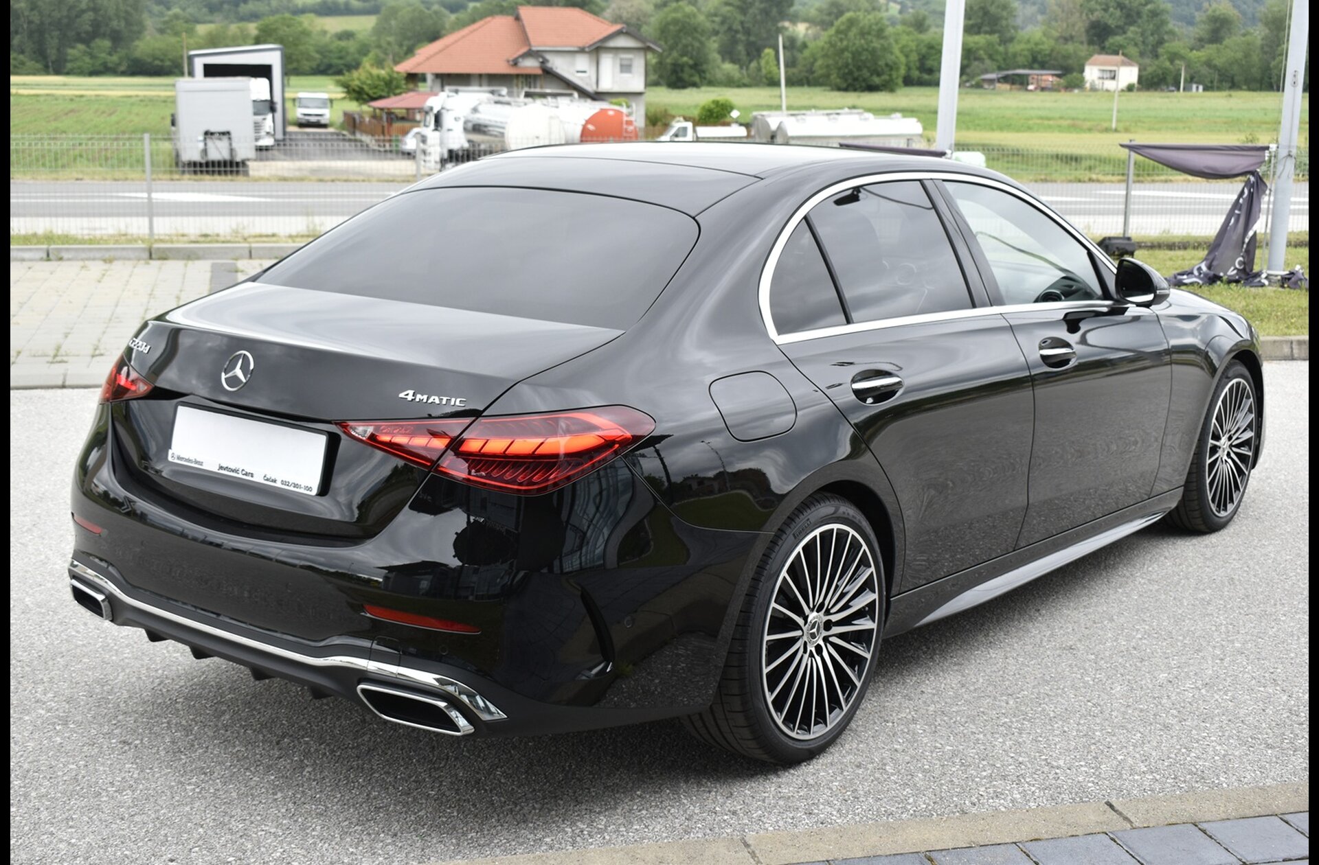 3666_K430239.JPG
